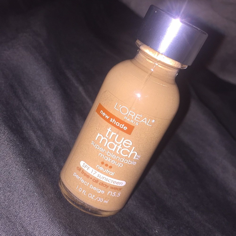 L’Oréal fountain